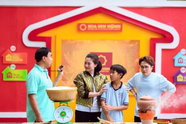 Mái ấm gia đình Việt Tập 23: Ngọc Lan, Huỳnh Lập chơi tới bến, mang về hơn 100 triệu đồng cho các em mồ côi