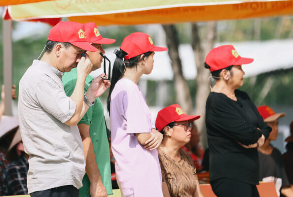 Mái ấm gia đình Việt Tập 09 Nghệ sĩ Thanh Hằng, Đức Khuê góp sức mang về 100 triệu cho trẻ mồ côi