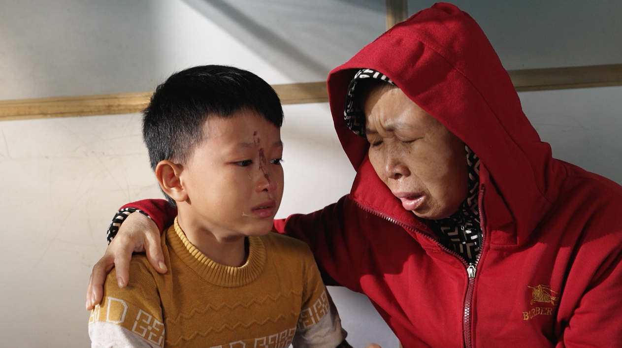 Những hoàn cảnh bất hạnh lấy đi nước mắt của không ít khán giả