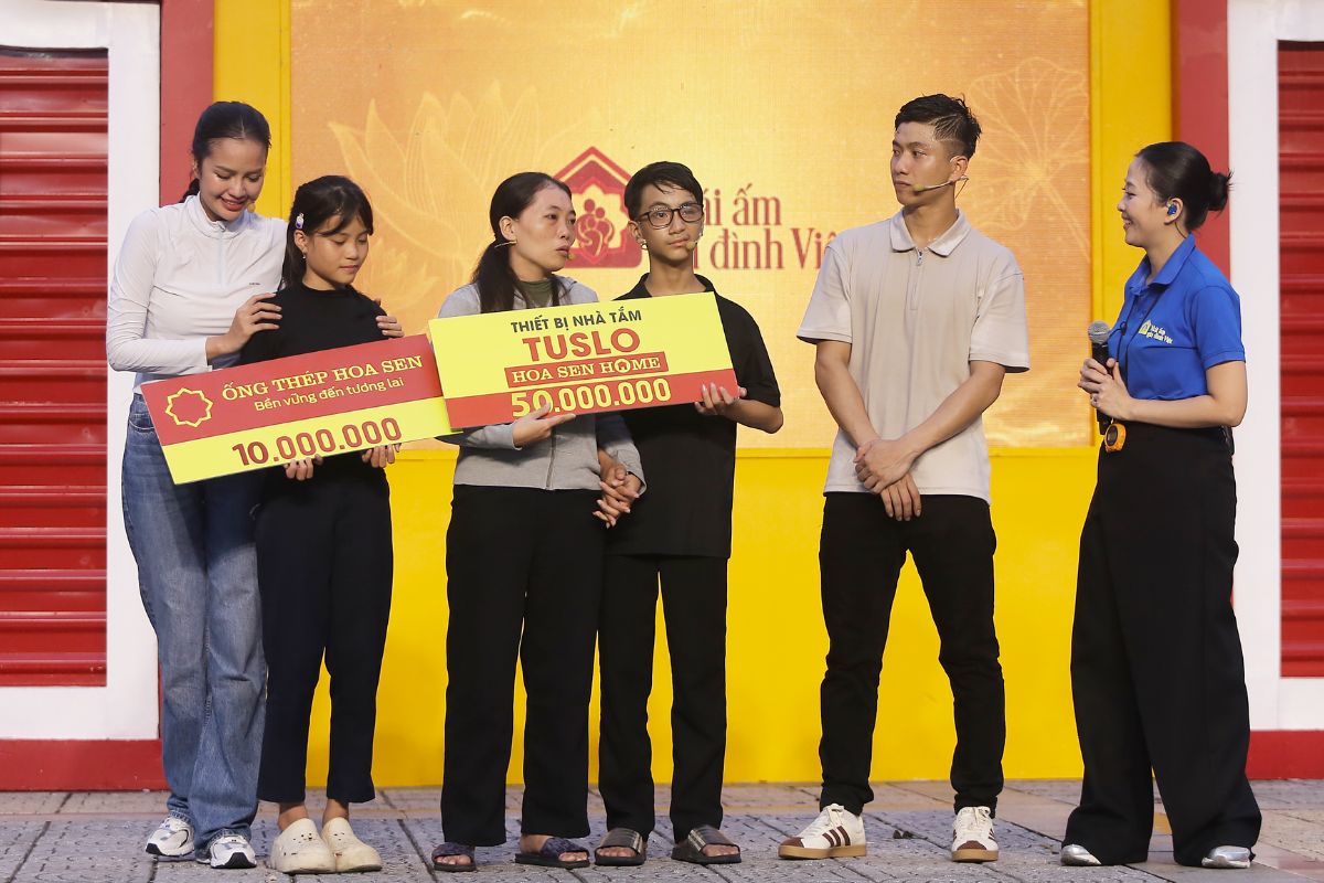Gia đình em Phan Nguyễn Xuân Duy về nhất.