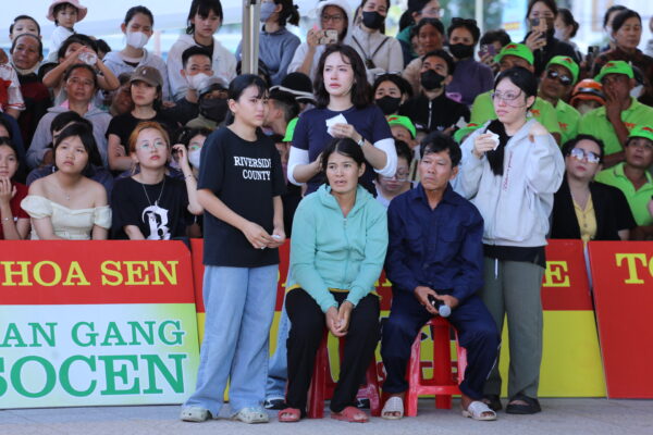 mai-am-gia-dinh-viet-tap-200